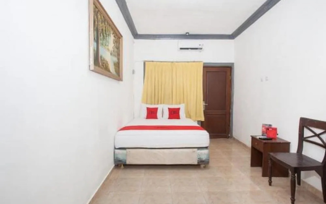 RedDoorz near Ciputra World 2 Surabaya