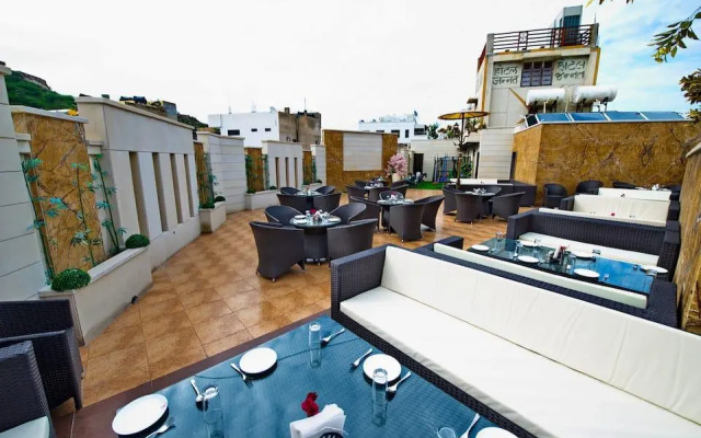 Hotel Jannat