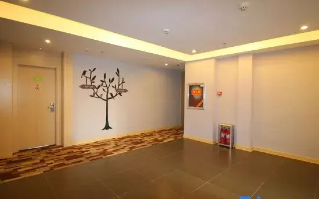 Motel168 YantaiHaiHang dian Erma Road Inn