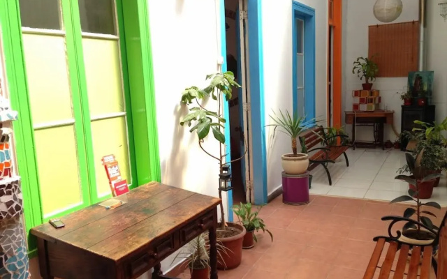 Hostal Color