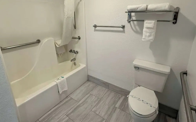 Comfort Inn