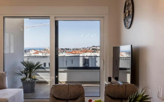 Peaceful Harmony Apartment Near Beach