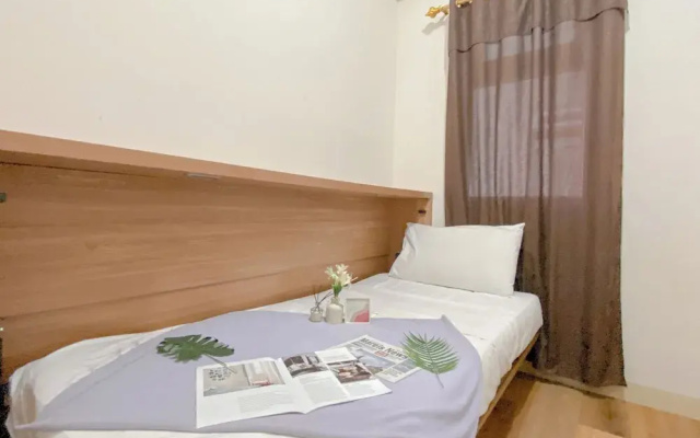 Cozy Living 2Br At Green Pramuka City Apartment