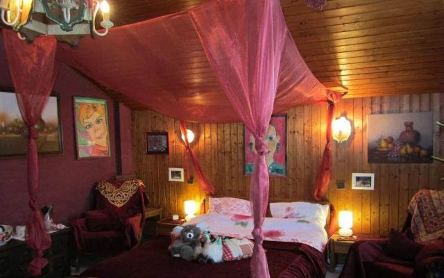 Tilly's B&B