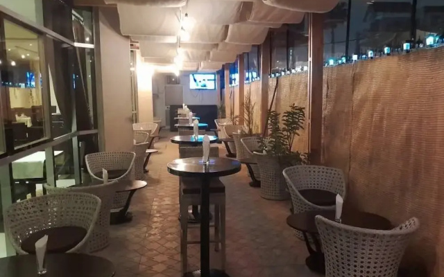 Bole Central Apartment