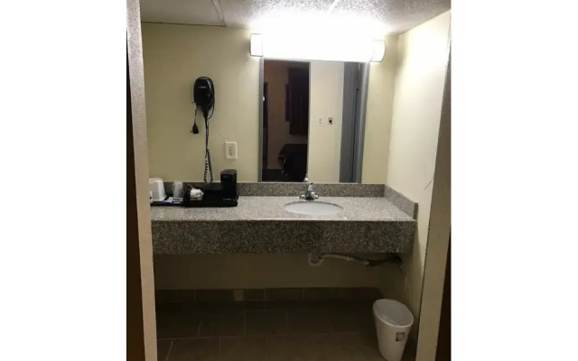 Budget Inn