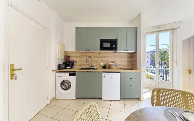 Family Apartment in Juan les Pins