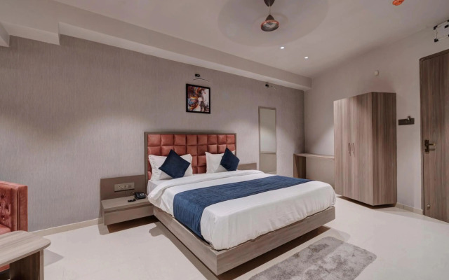 Hotel Sparsh Divine
