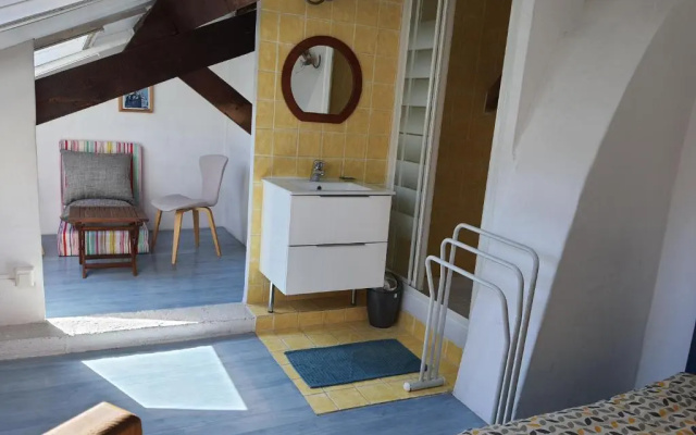 Beau duplex lumineux avec aperçu mer