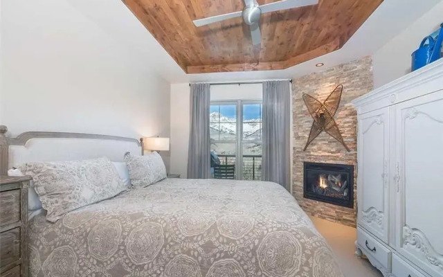 Cassidy Ridge B302