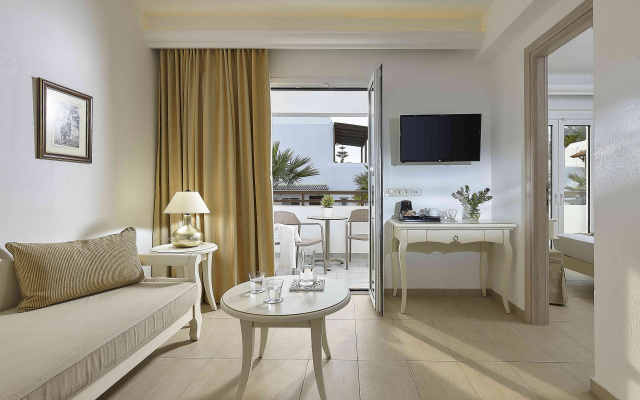 Отель Alexander Beach Hotel & Village Resort
