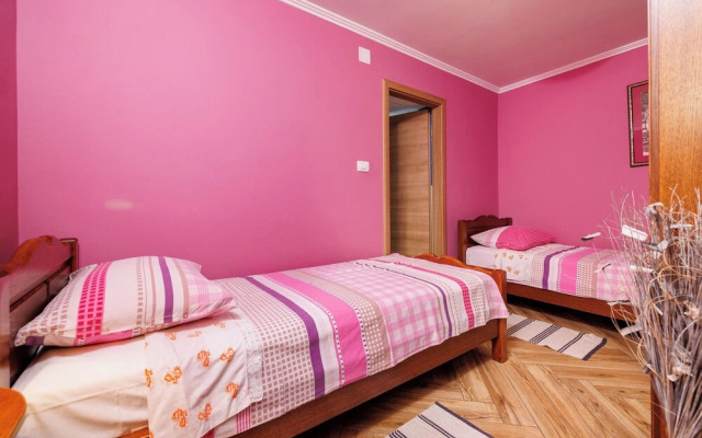 Apartment Marijana