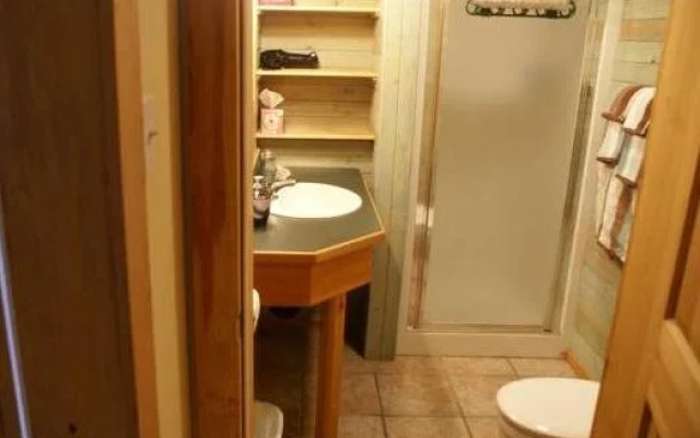 Alpenglow Bed and Breakfast