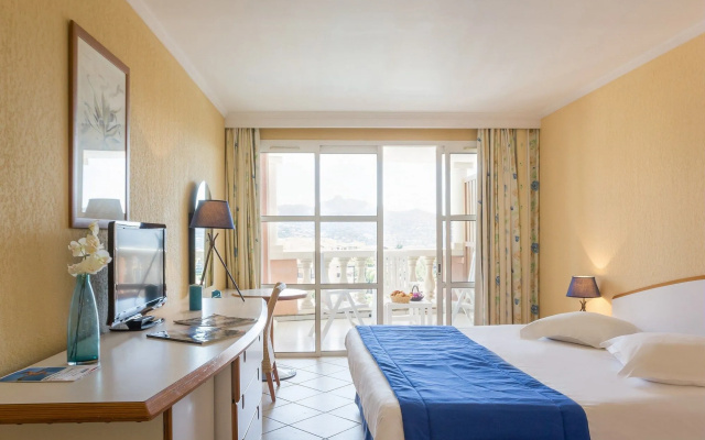 Village Cap Esterel Pierre & Vacances Hotel