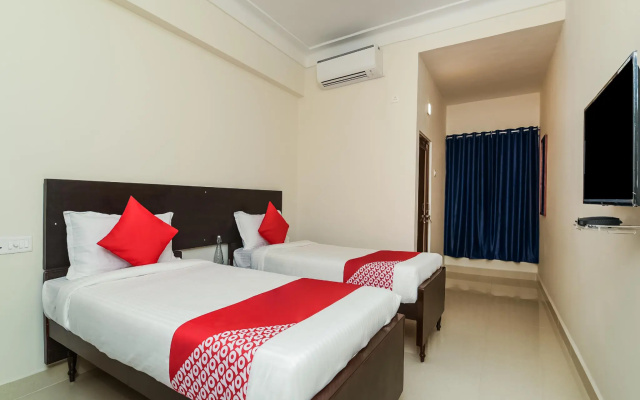 OYO Flagship 25071 Opp Amulya Hospital