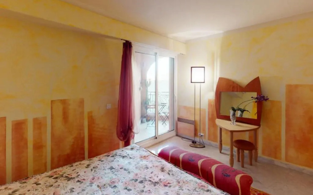 Appartement Menton, 2 pièces, 4 personnes - FR-1-196-284