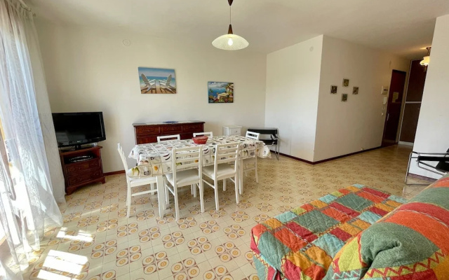 Spacious Apartment Near the Beach