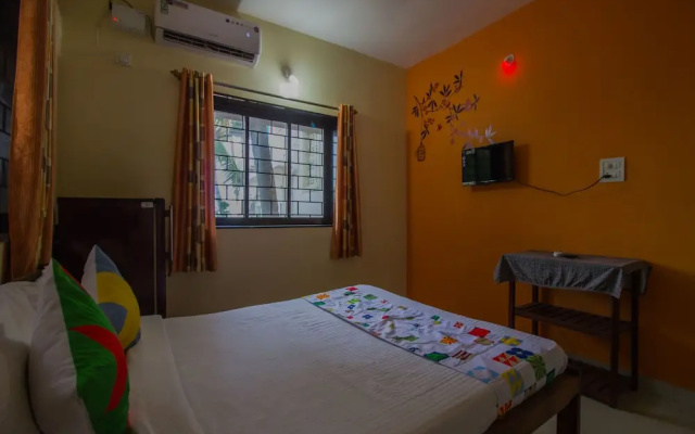 OYO 14990 Home Beach view 2BHK Ashwem