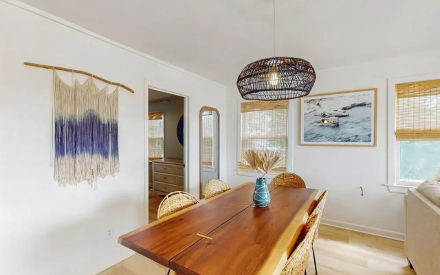 Entire House - Serenity in Surf City