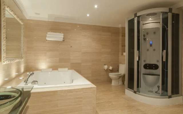 Villa Issabella Marbella, Elviria