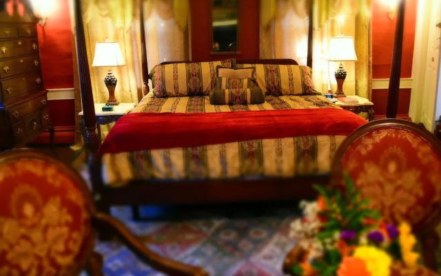 Daniels House Inn