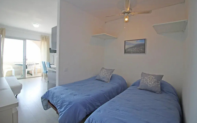 Studio in Empuriabrava With Ocean Views