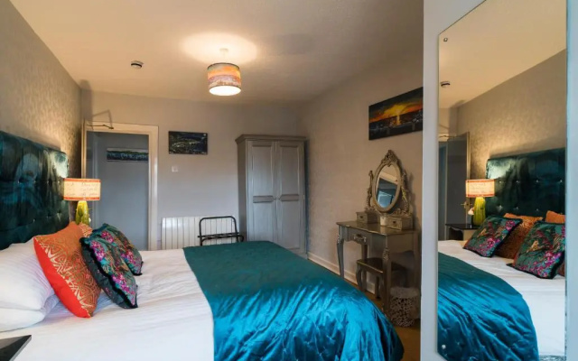 Starling View BOUTIQUE Stunning Seafront view Apartment
