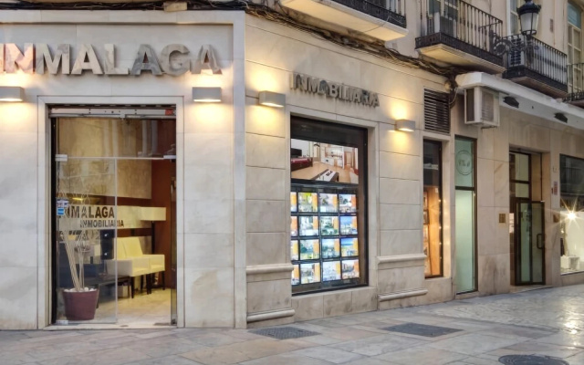 INMálaga Victoria