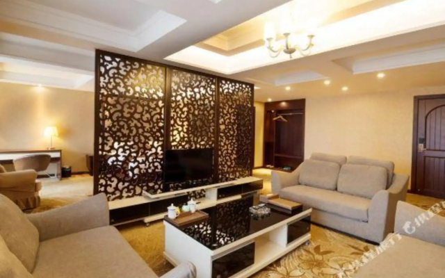 Pixian Milan Fashion Hotel
