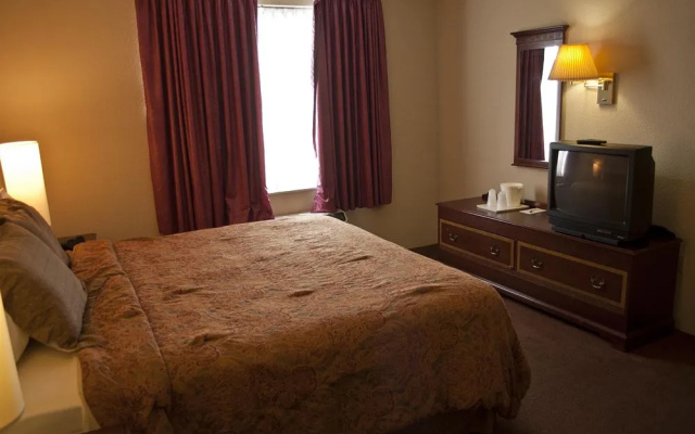 Northrock Suites