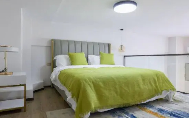 Zhuhai Yuli Serviced Apartment (Huafa Shangdu Regenerated Times Store)