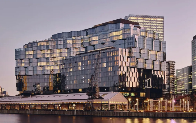 1 Hotel Melbourne
