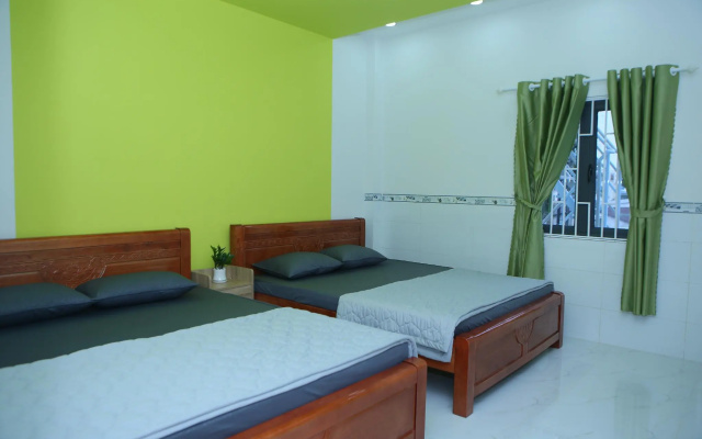 Moony Hostel