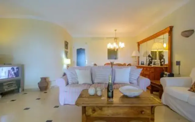 First line townhouse Venalmar