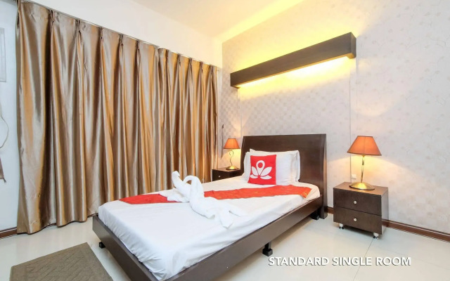 Sunshine City Suites