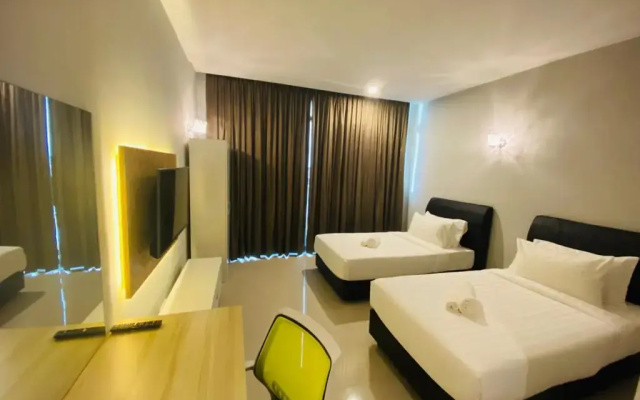 Stirling Suites