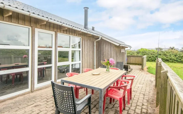 8 Person Holiday Home in Ringkobing
