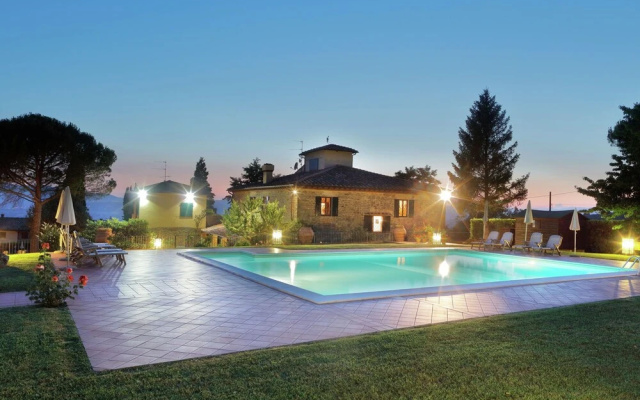 Attractive Holiday Home With Pool, Terrace, Garden, Barbecue