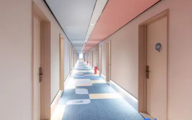 HanTing Hotel (Hebei Academy of Fine Arts)