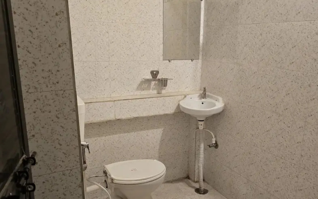 Hotel Devraj