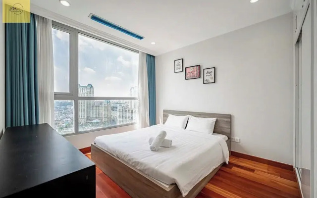 Landmark 81 Magical Tower Apartment
