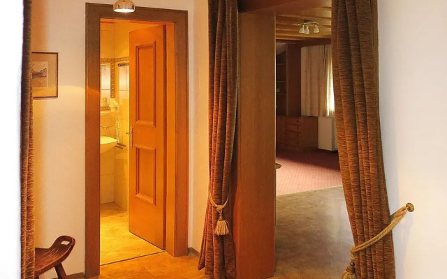 Schuler St Anton am Arlberg