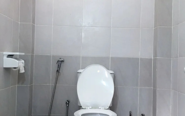 Homely Ground Apartment