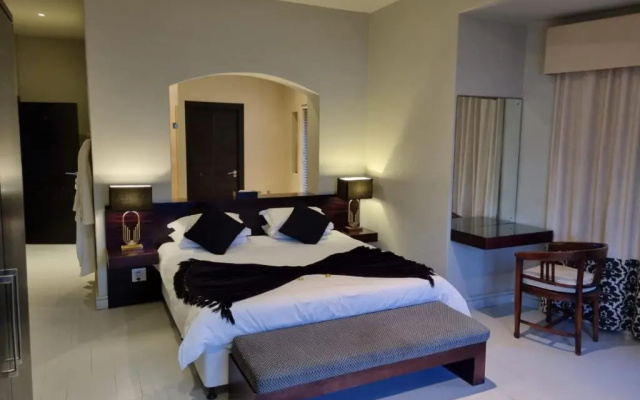 Lodge On The Lake and Wellness Spa