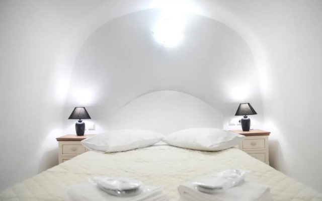 White Side Suites