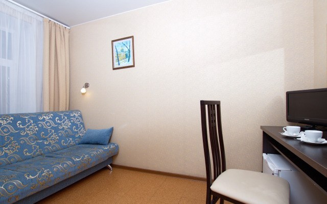 Nevskij Briz Otel'