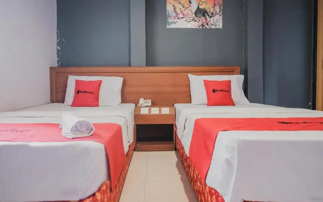 Pelita Inn by Reddoorz