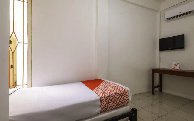 OYO 2562 Pondok Tajlibu Syifa Syariah