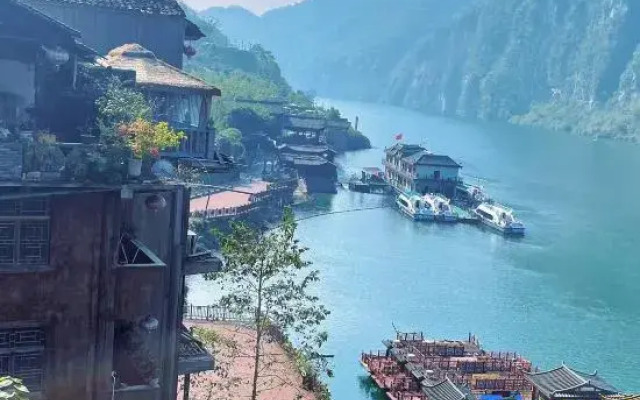 Shiyue Shiqi Homestay