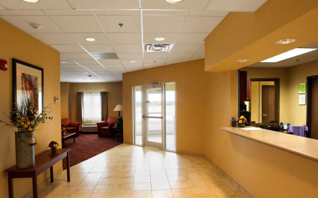 Rodeway Inn & Suites